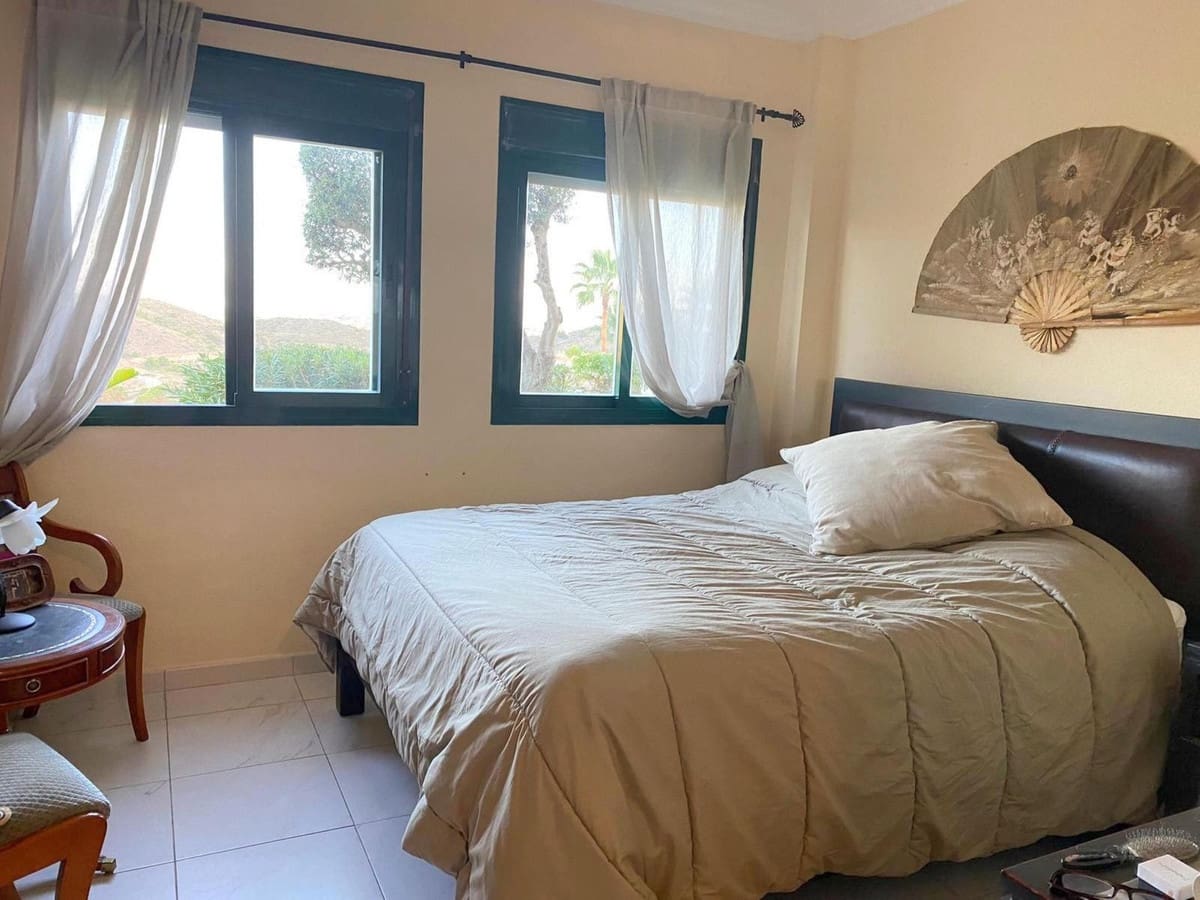 2 soverom Leilighet til salgs i Alhaurin Golf med svømmebasseng garasje - € 275 000 (Ref: 9450854)