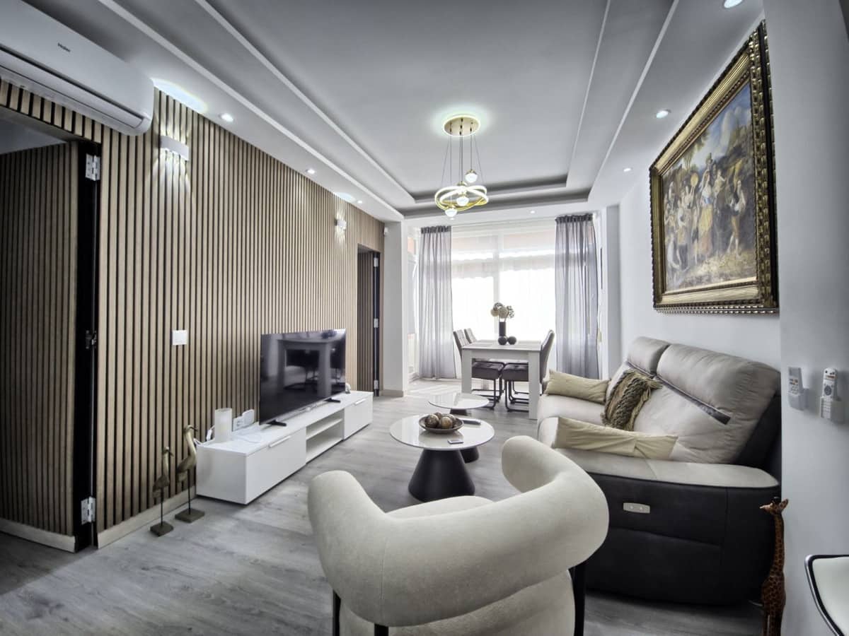 2 bedroom Apartment for sale in Marbella with pool - € 499,000 (Ref: 9485431)