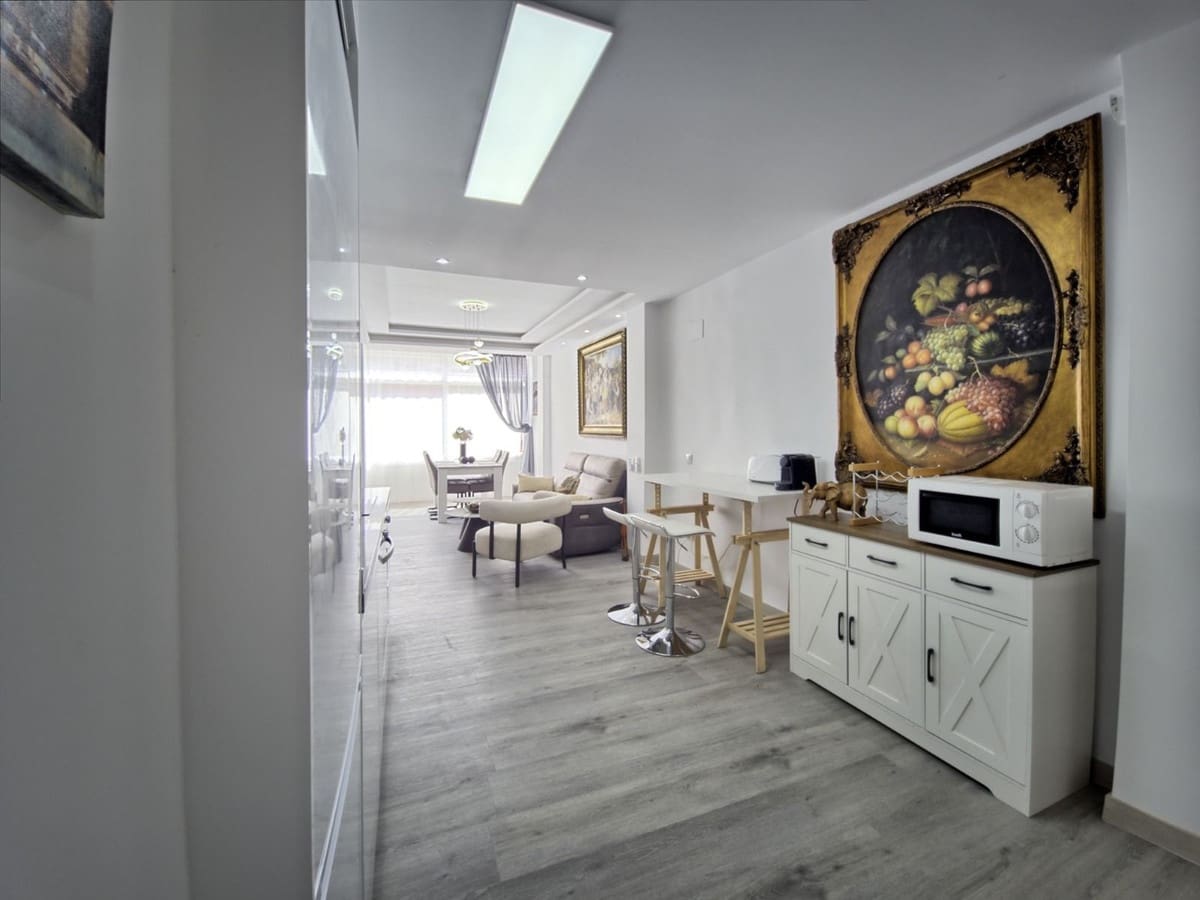 2 bedroom Apartment for sale in Marbella with pool - € 499,000 (Ref: 9485431)