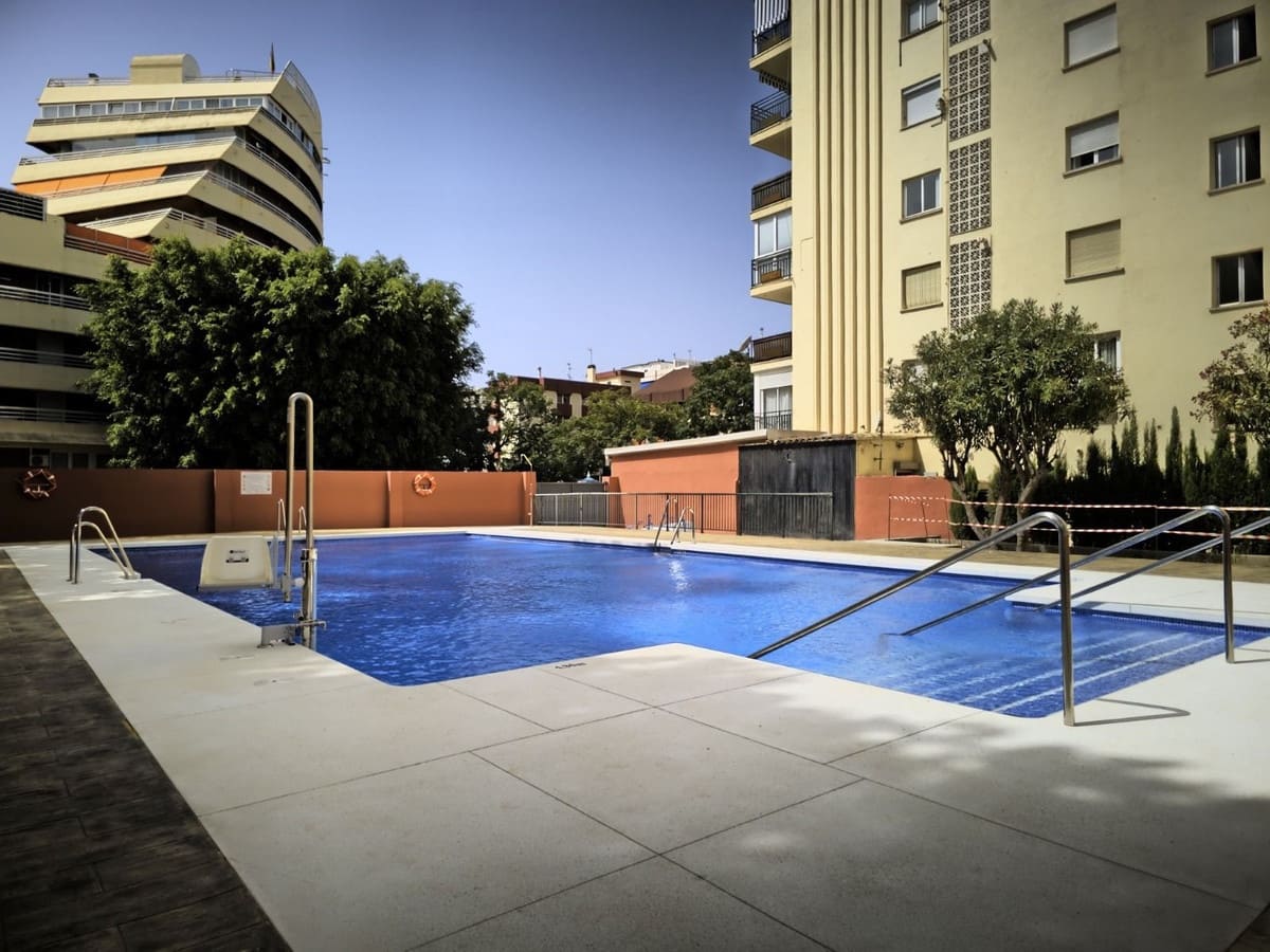 2 bedroom Apartment for sale in Marbella with pool - € 499,000 (Ref: 9485431)