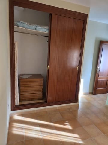 Casa de 3 habitaciones en Coín en venta con garaje - 255.000 € (Ref: 9488516)