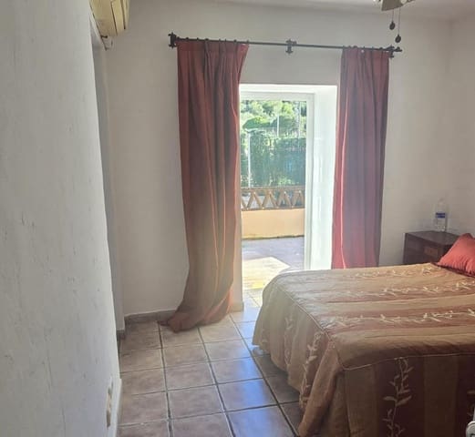 Hotel de 5 habitaciones en Alhaurín el Grande en venta con piscina garaje - 485.000 € (Ref: 9596849)