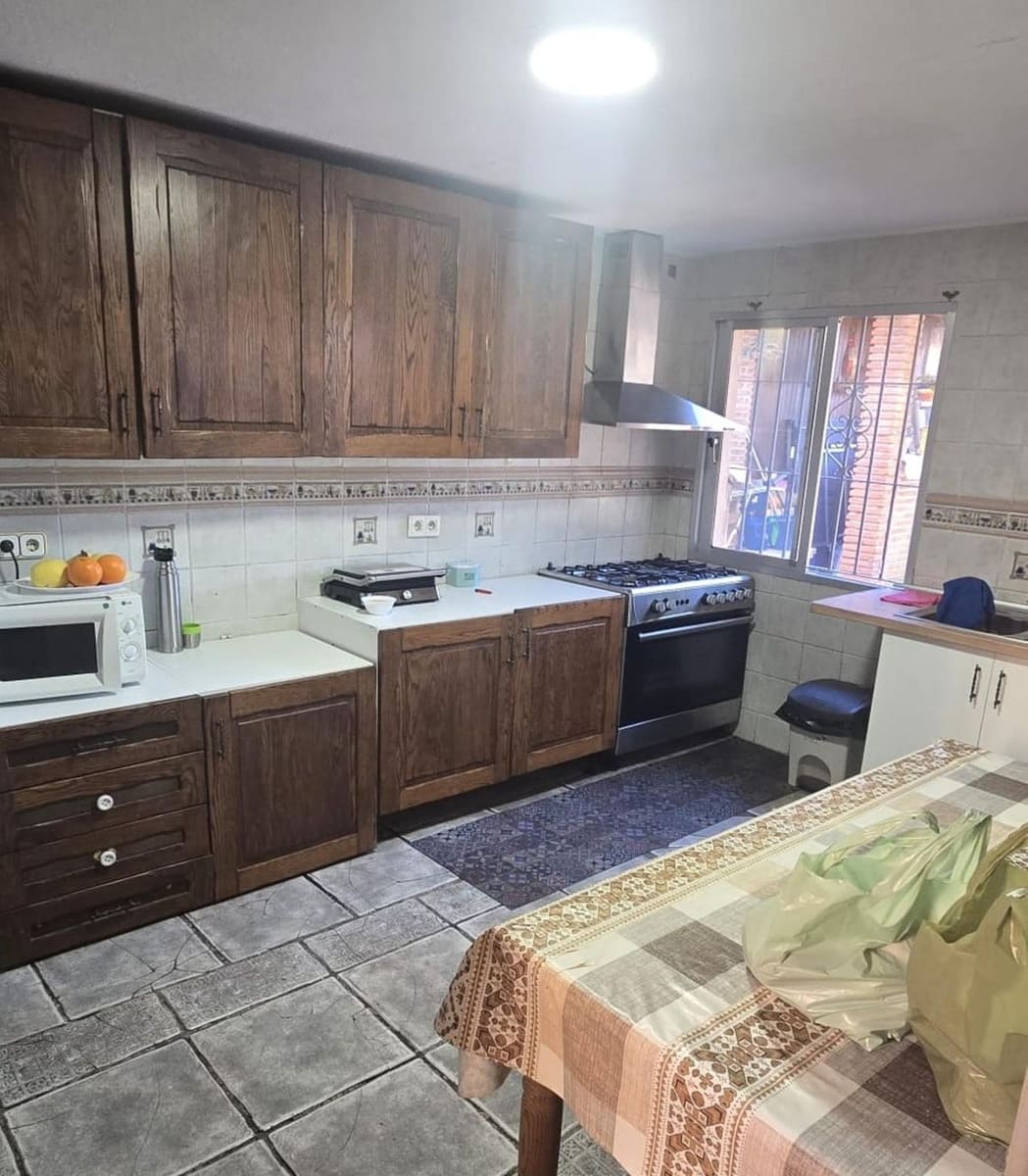 5 bedroom Hotel for sale in Alhaurin el Grande with pool garage - € 485,000 (Ref: 9596849)