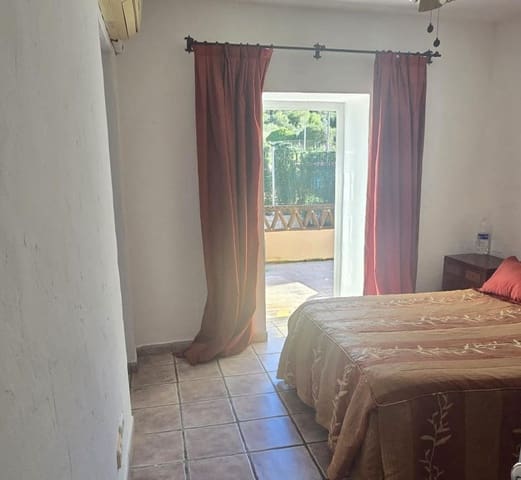 5 bedroom Villa for sale in Alhaurín el Grande with pool garage - € 550,000 (Ref: 9596850)