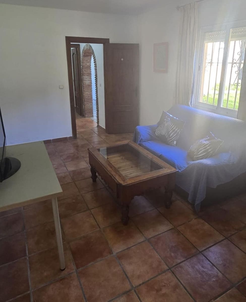 5 bedroom Villa for sale in Alhaurin el Grande with pool garage - € 550,000 (Ref: 9596850)