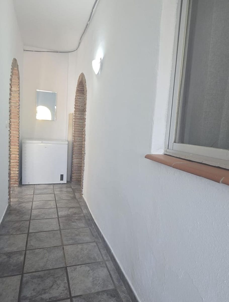 5 bedroom Villa for sale in Alhaurin el Grande with pool garage - € 485,000 (Ref: 9596850)