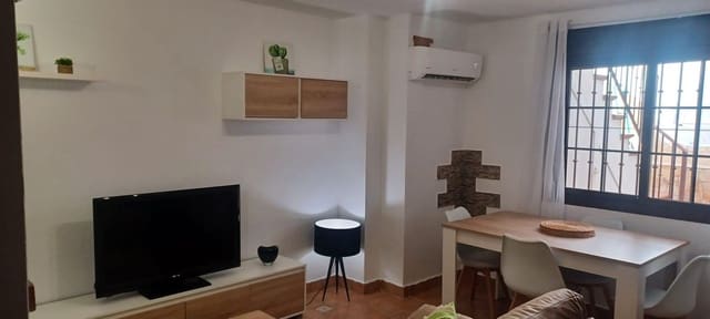 Casa de 4 habitaciones en Monda en venta - 299.000 € (Ref: 9650625)