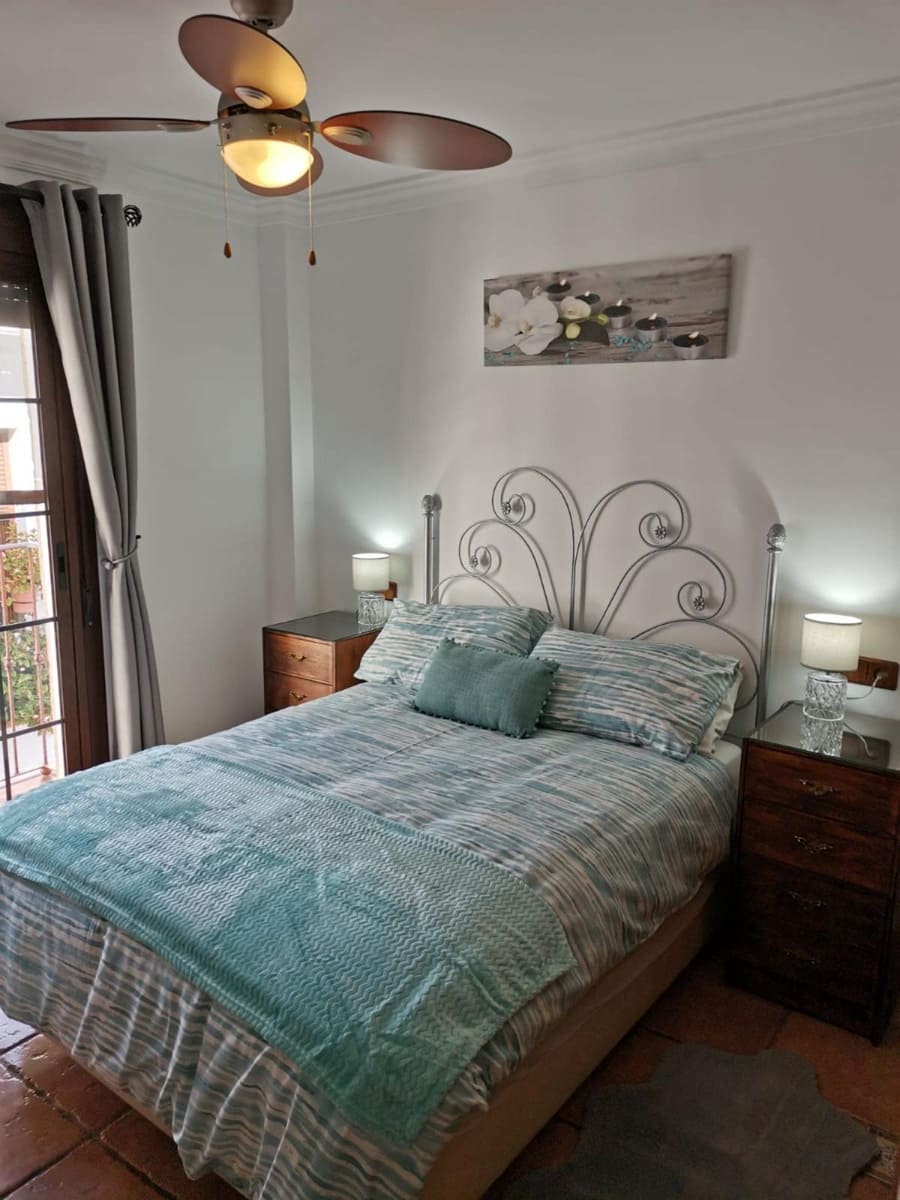 4 slaapkamer Huis te koop in Monda - € 299.000 (Ref: 9650625)