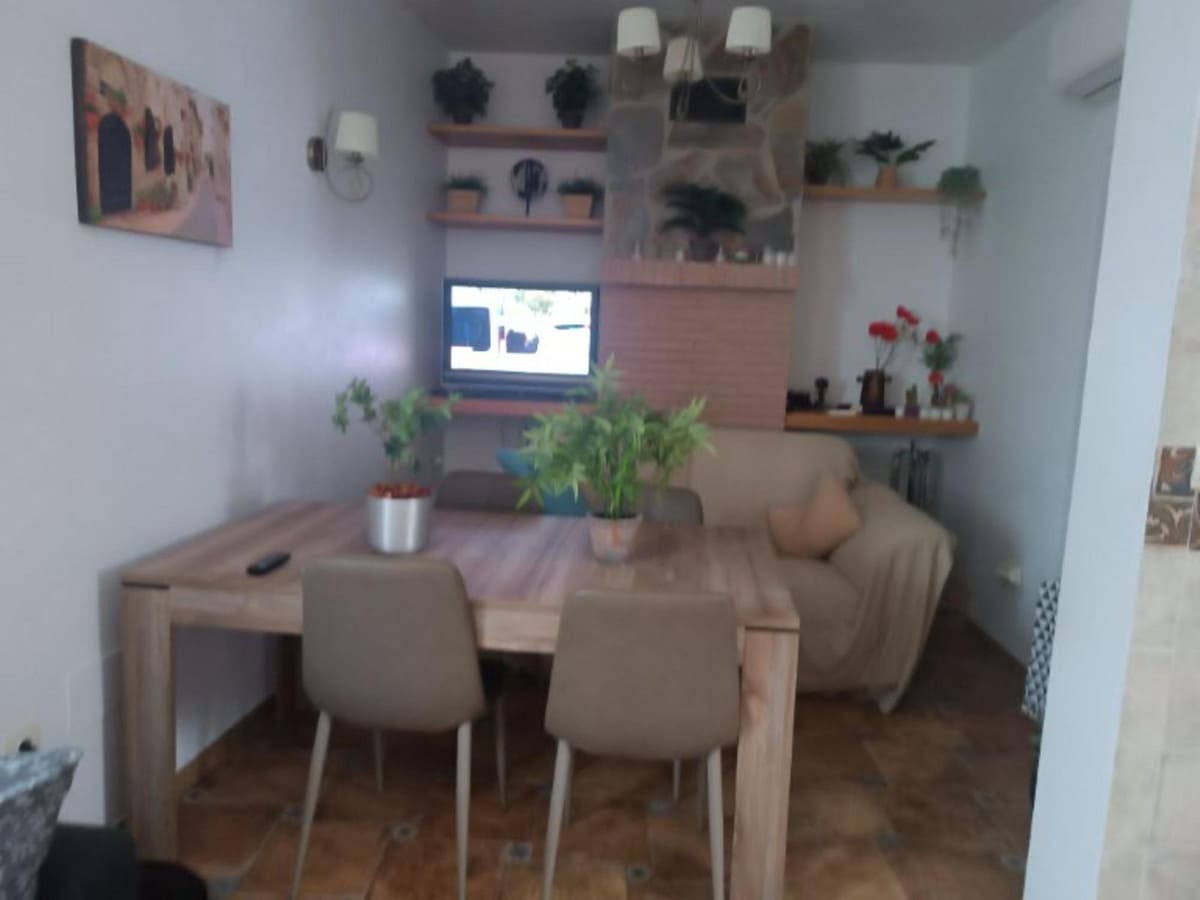 5 sypialnia Dom blizniak na sprzedaż w Guaro - 299 000 € (Ref: 9665378)