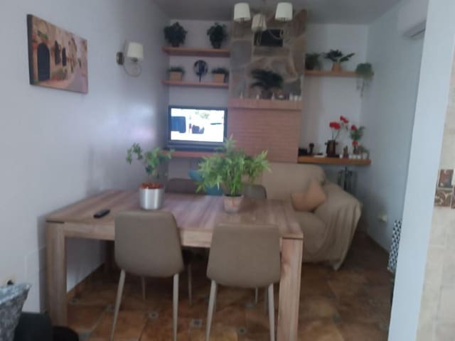 5 camera da letto Villetta Bifamiliare in vendita in Guaro - 299.000 € (Rif: 9665378)