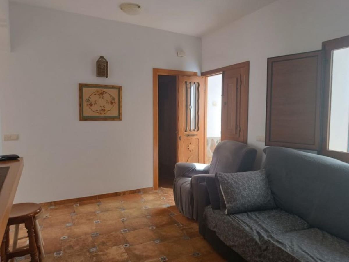 5 sypialnia Dom blizniak na sprzedaż w Guaro - 299 000 € (Ref: 9665378)