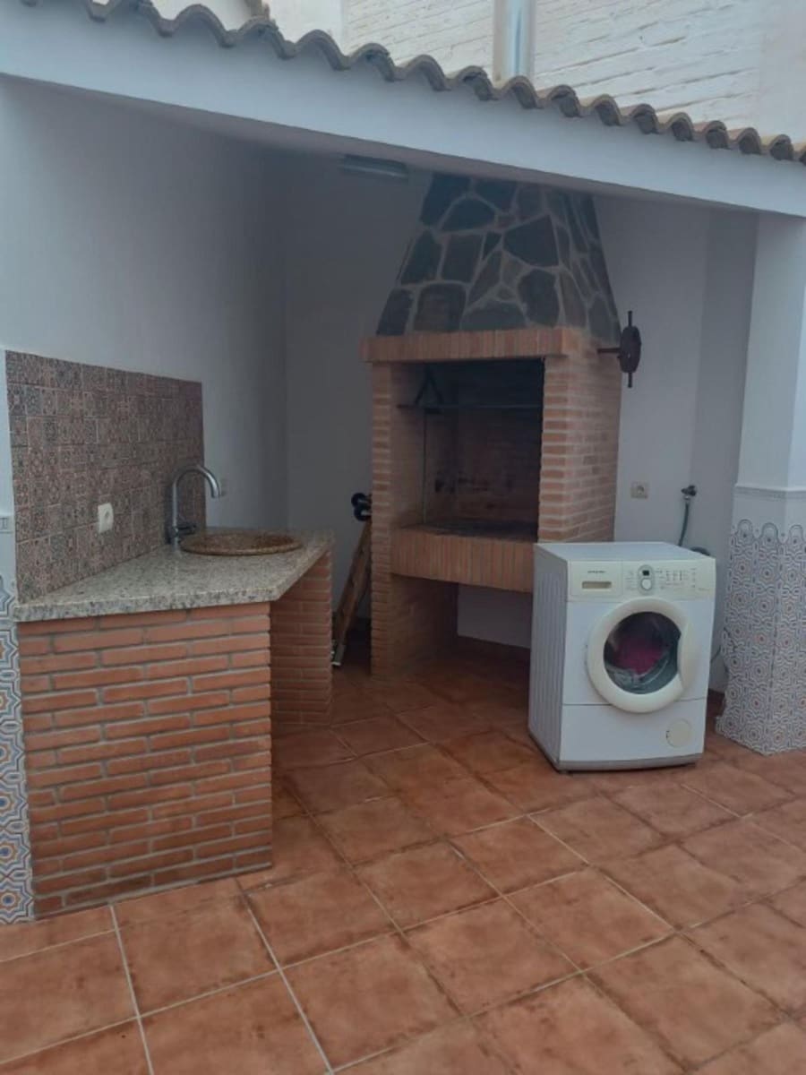 5 sypialnia Dom blizniak na sprzedaż w Guaro - 299 000 € (Ref: 9665378)