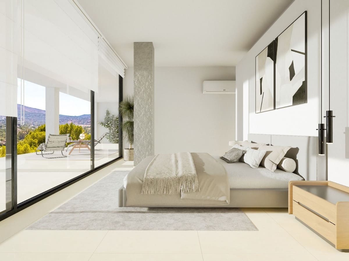 3 soverom Villa til salgs i Coin med svømmebasseng garasje - € 769 000 (Ref: 9667154)