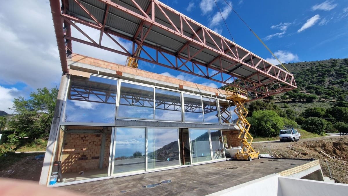 5 soveværelse Villa til salg i Mijas med swimmingpool garage - € 1.599.000 (Ref: 9699969)