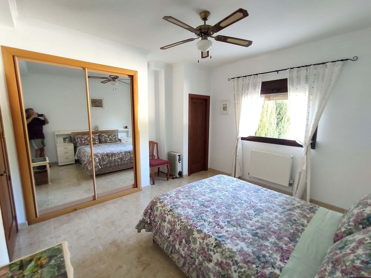 3 slaapkamer Villa te koop in Casarabonela met zwembad garage - € 660.000 (Ref: 9733753)