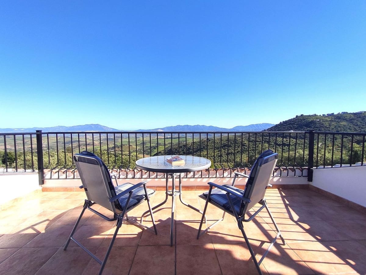 3 slaapkamer Villa te koop in Casarabonela met zwembad garage - € 660.000 (Ref: 9733753)