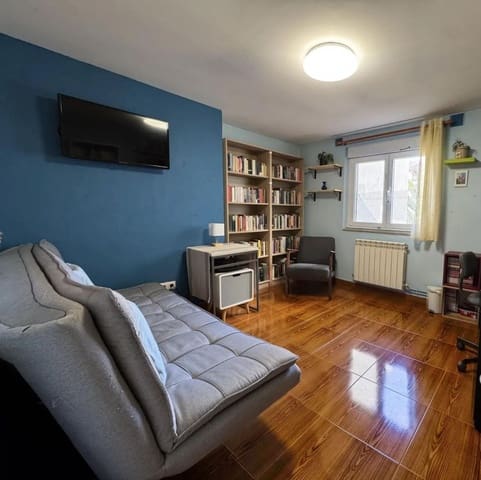 4 chambre Maison de Ville à vendre à Grado - 120 000 € (Ref: 9733878)