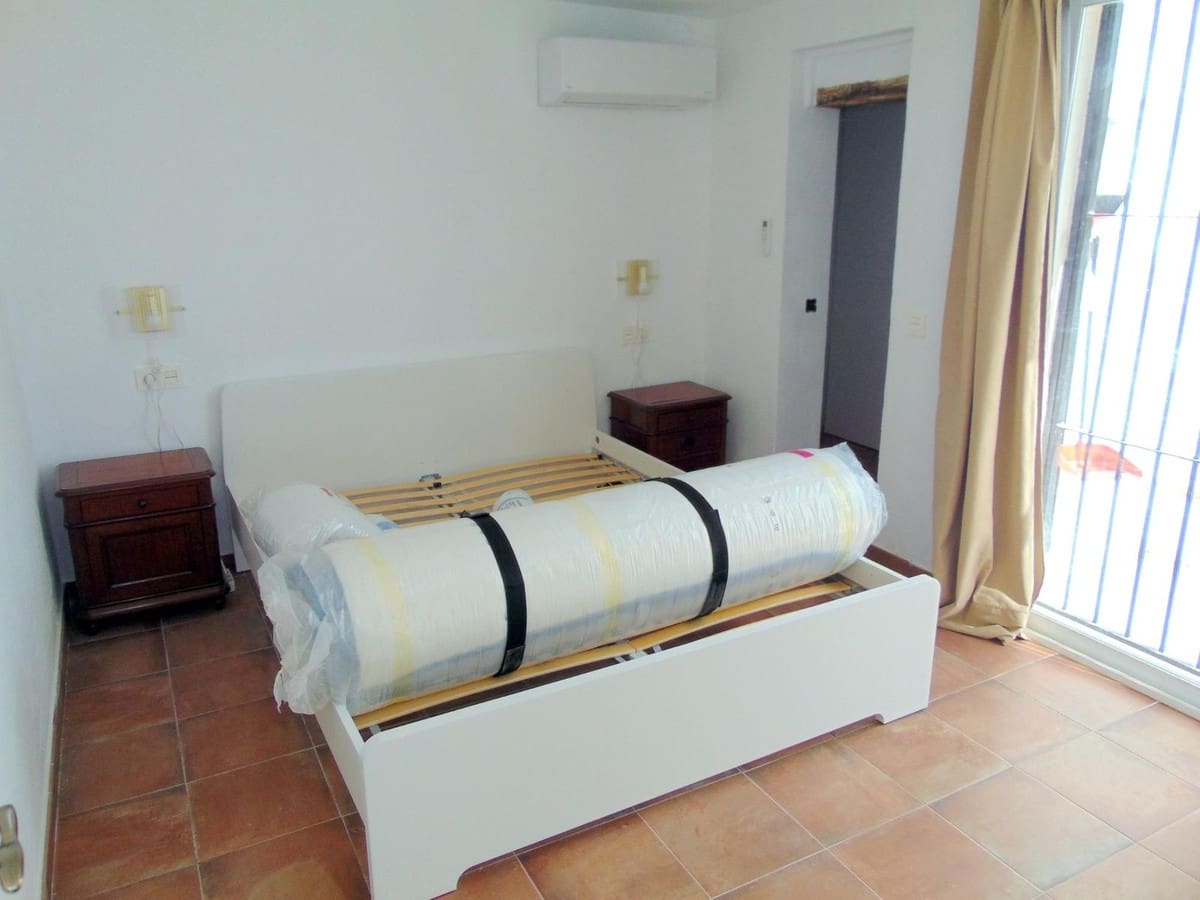 3 bedroom Finca/Country House for sale in Monda with pool garage - € 449,000 (Ref: 9750862)