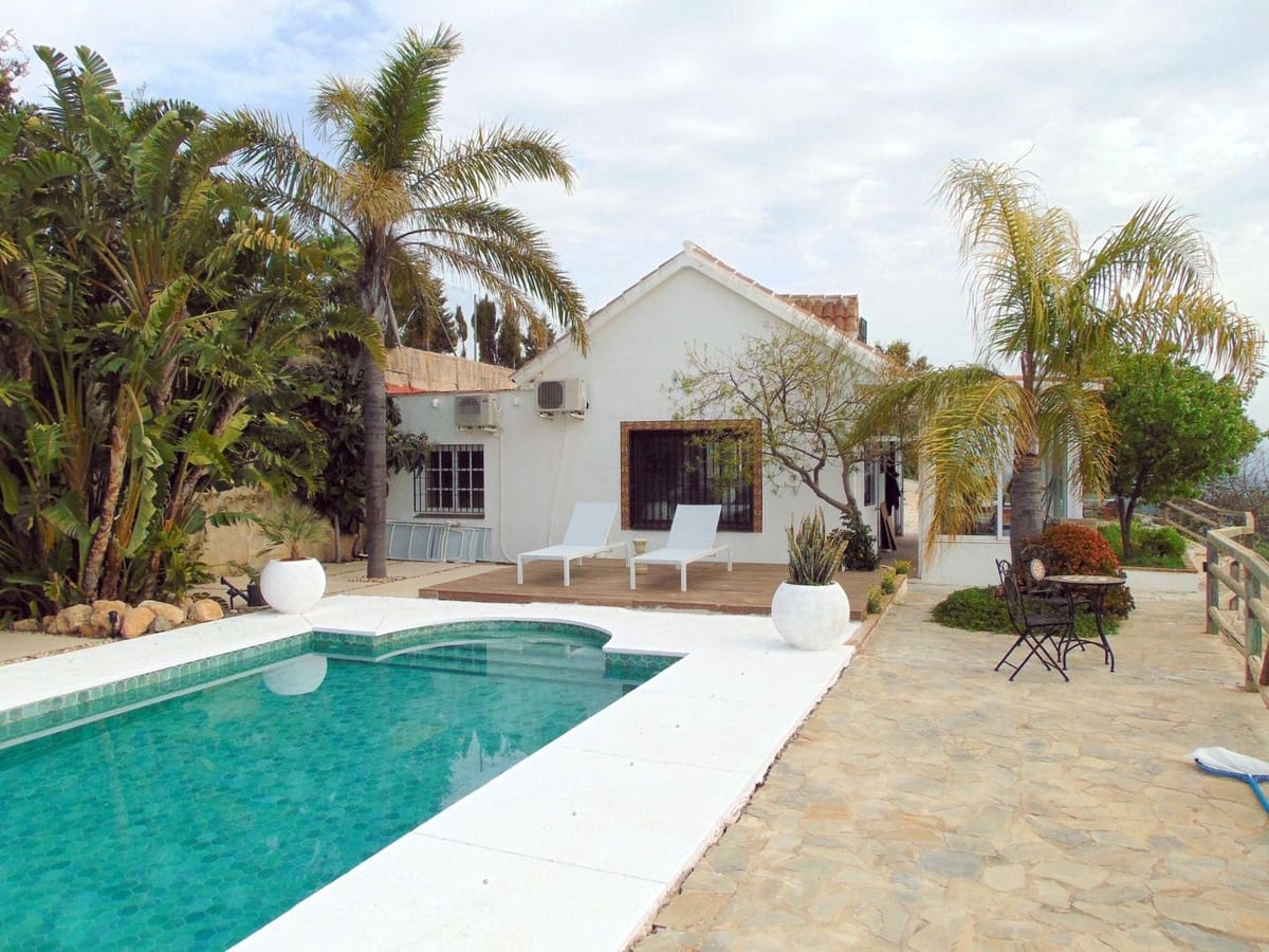 3 bedroom Finca/Country House for sale in Monda with pool garage - € 449,000 (Ref: 9750862)