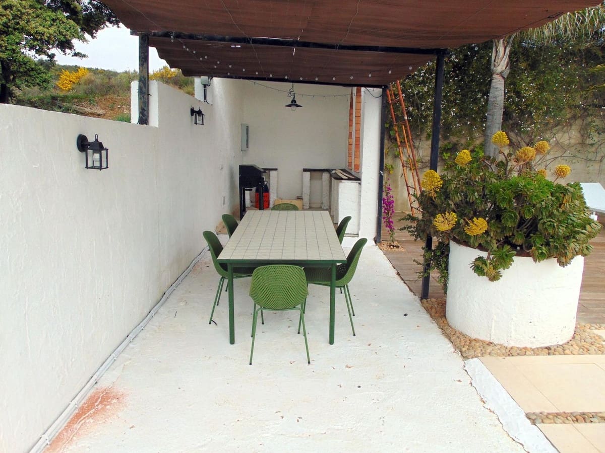 3 bedroom Finca/Country House for sale in Monda with pool garage - € 449,000 (Ref: 9750862)