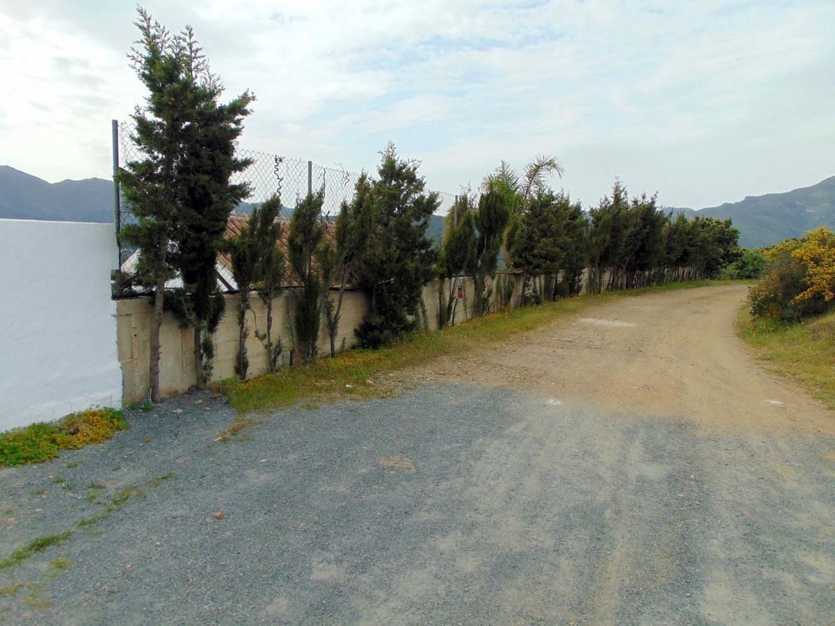 3 bedroom Finca/Country House for sale in Monda with pool garage - € 449,000 (Ref: 9750862)