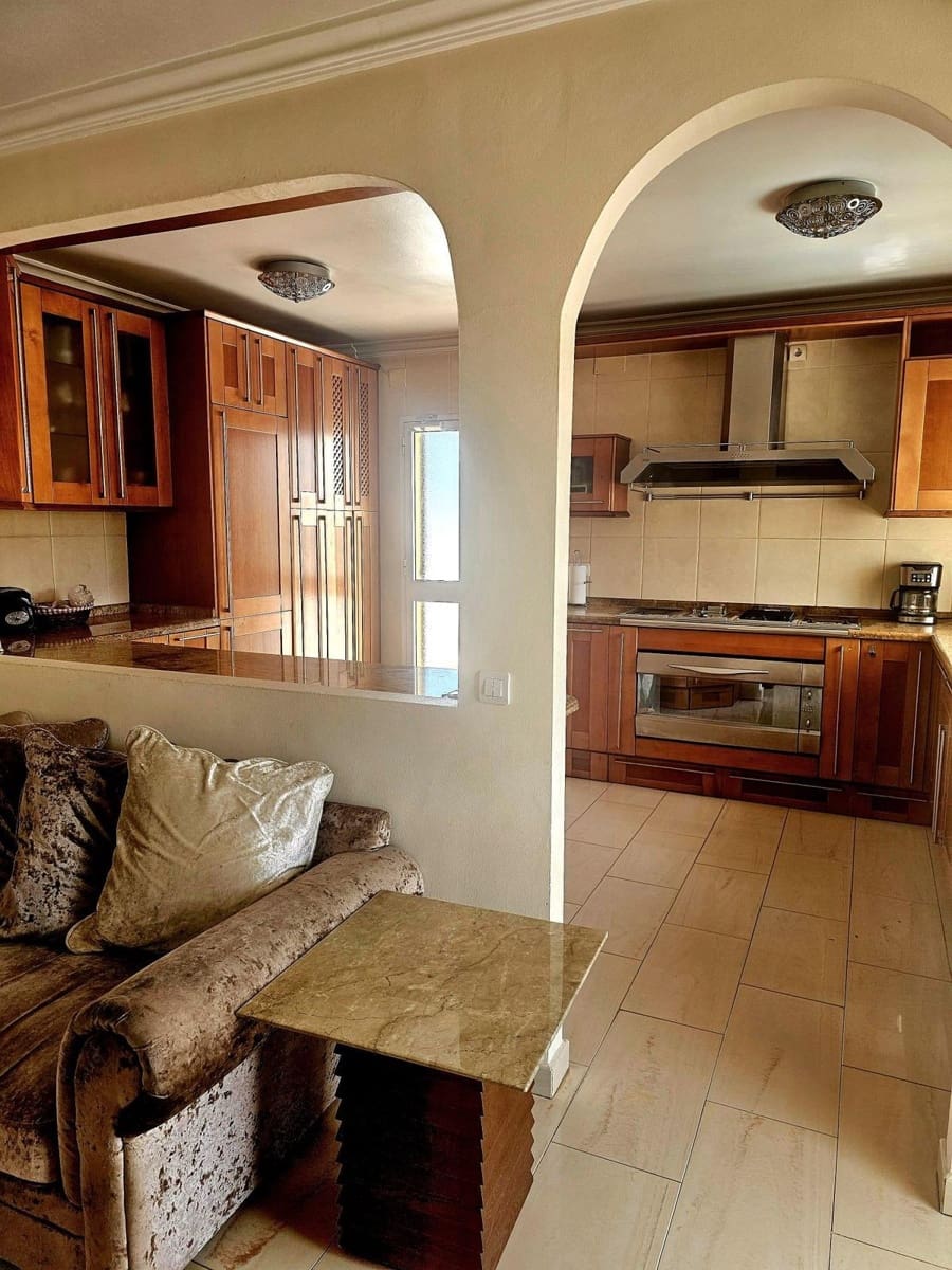 5 bedroom Villa for sale in Monda with pool garage - € 795,000 (Ref: 9830271)