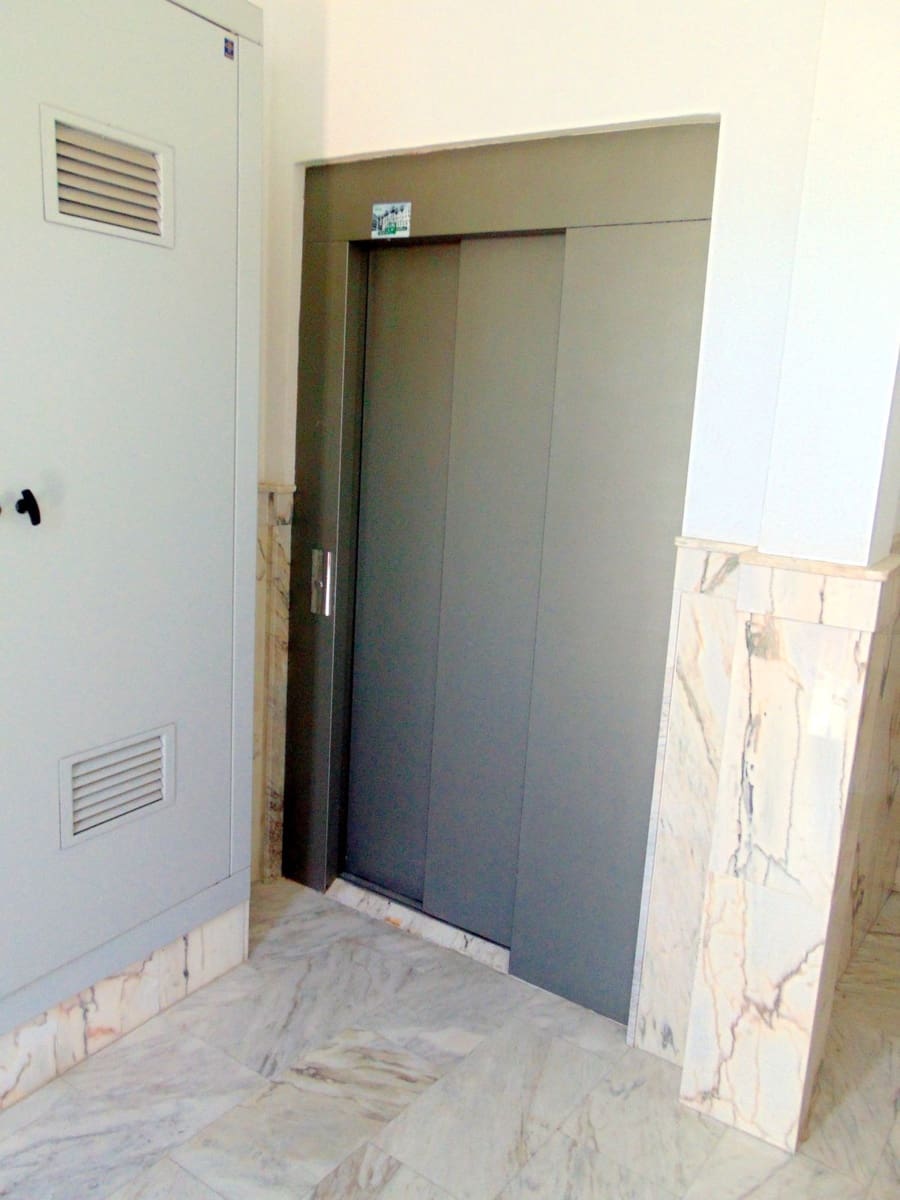 3 Zimmer Penthouse zu verkaufen in Alhaurin el Grande mit Garage - 275.000 € (Ref: 9832728)