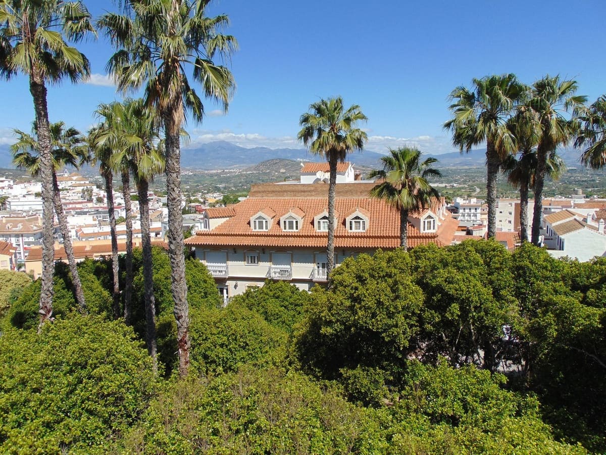 3 Zimmer Penthouse zu verkaufen in Alhaurin el Grande mit Garage - 275.000 € (Ref: 9832728)