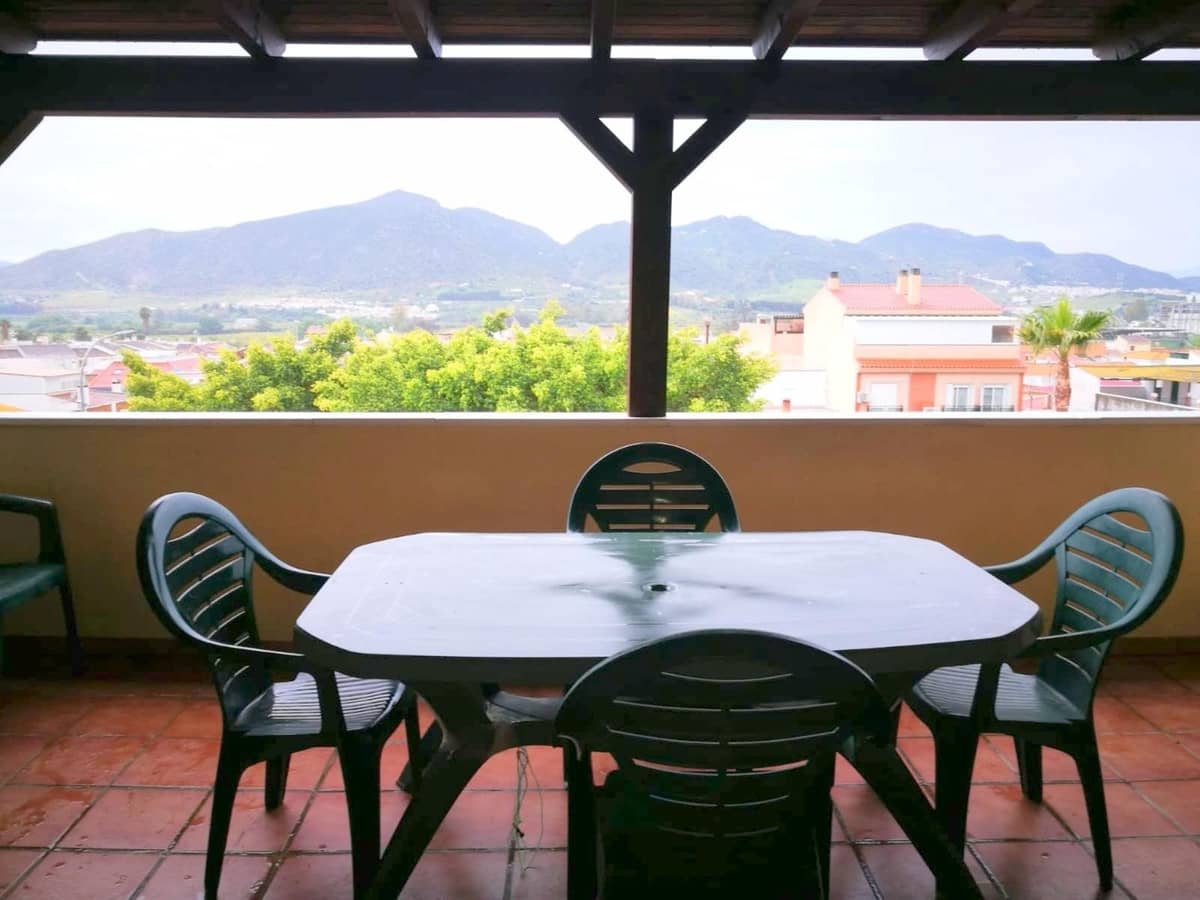 4 bedroom Apartment for sale in Estacion de Cartama with garage - € 389,000 (Ref: 9921061)
