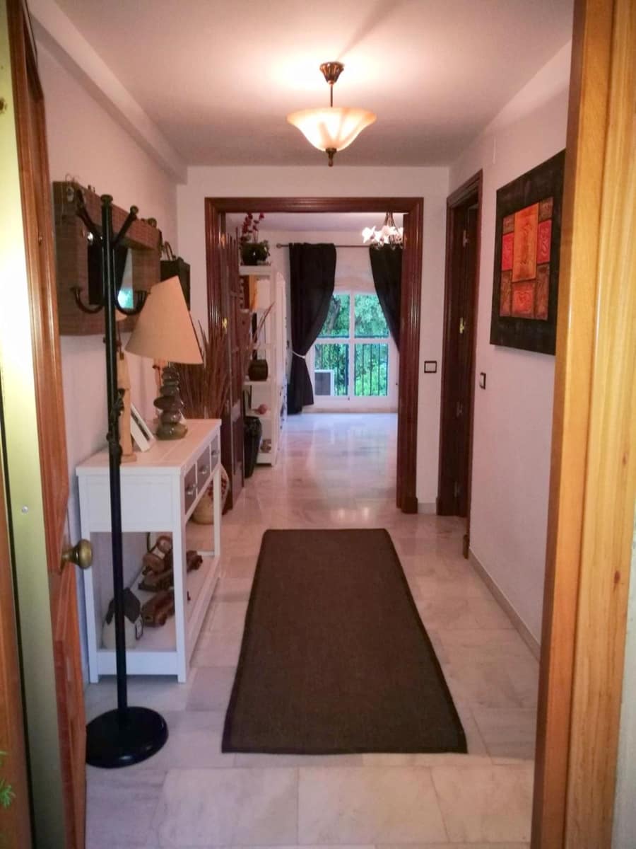 4 bedroom Apartment for sale in Estacion de Cartama with garage - € 389,000 (Ref: 9921061)