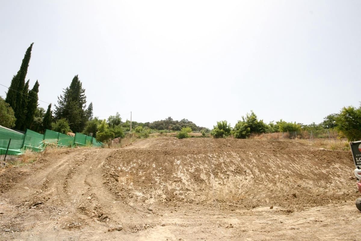 1 bedroom Finca/Country House for sale in Coin with garage - € 139,000 (Ref: 9958394)