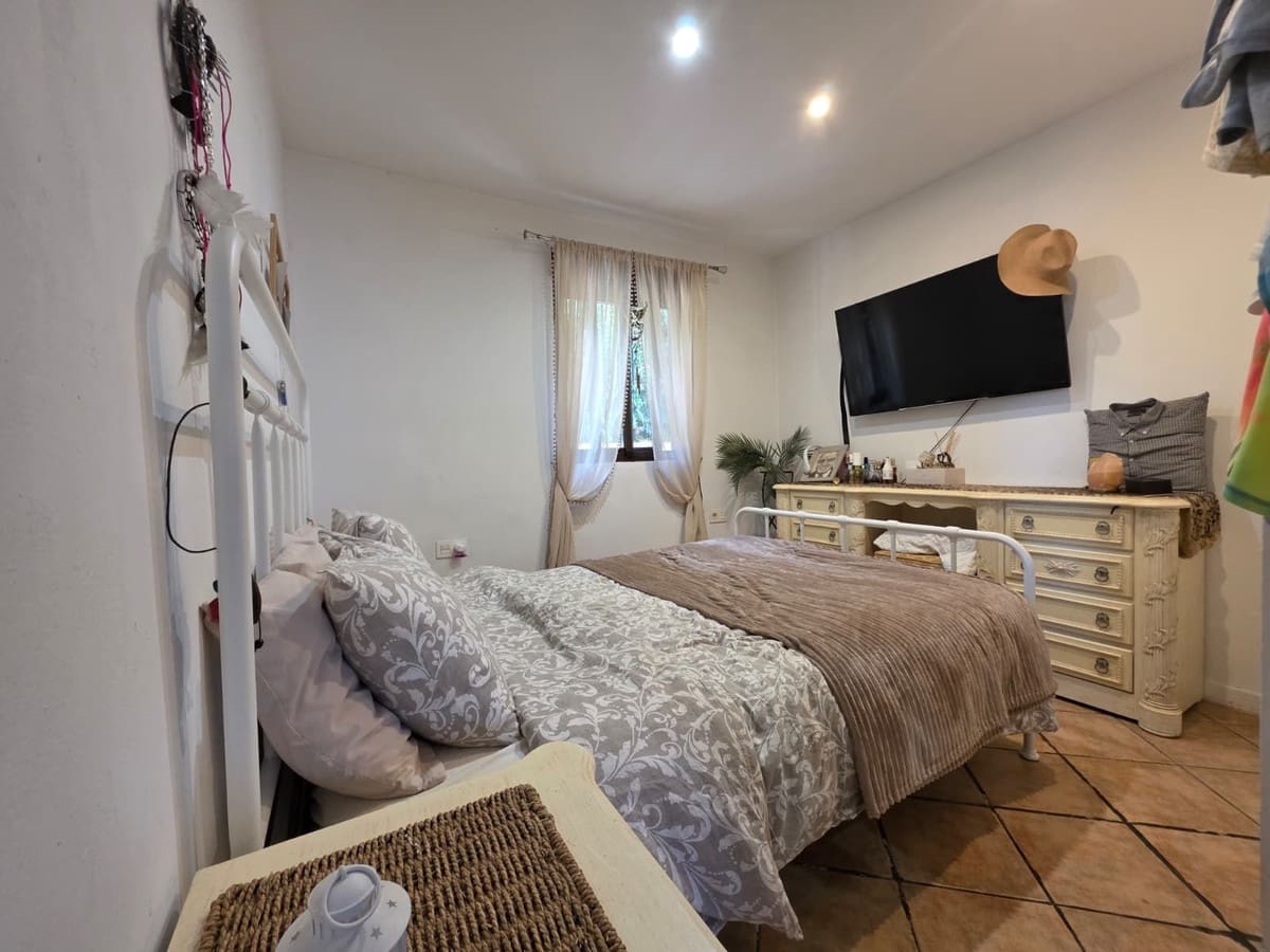 3 slaapkamer Commercieel te koop in Cartama met garage - € 295.000 (Ref: 9965786)