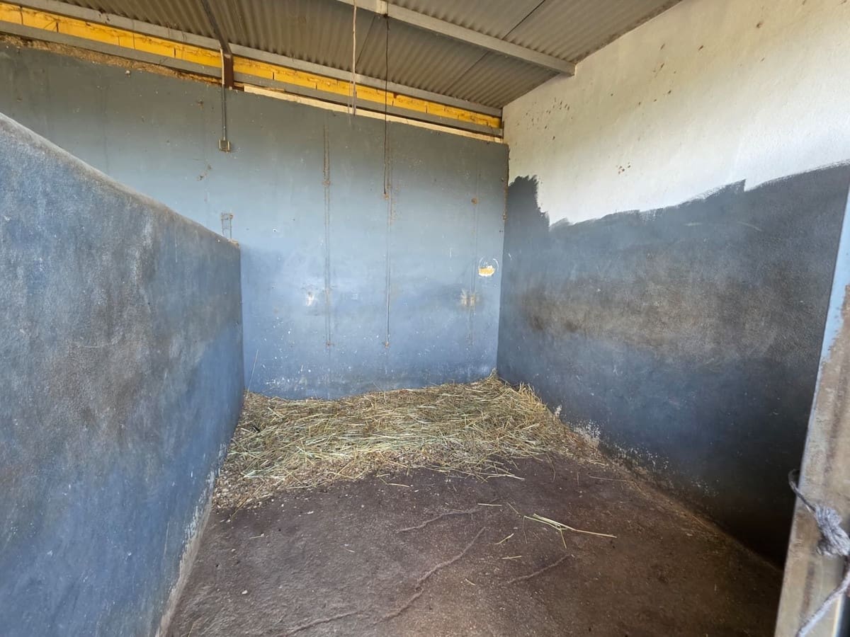 3 slaapkamer Commercieel te koop in Cartama met garage - € 295.000 (Ref: 9965786)