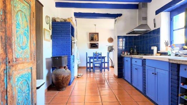 5 soveværelse Finca/Landehus til salg i Alora med swimmingpool garage - € 420.000 (Ref: 9965788)