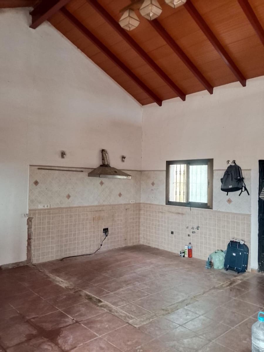 2 Zimmer Gewerbe zu verkaufen in Coin mit Pool Garage - 195.000 € (Ref: 9975915)