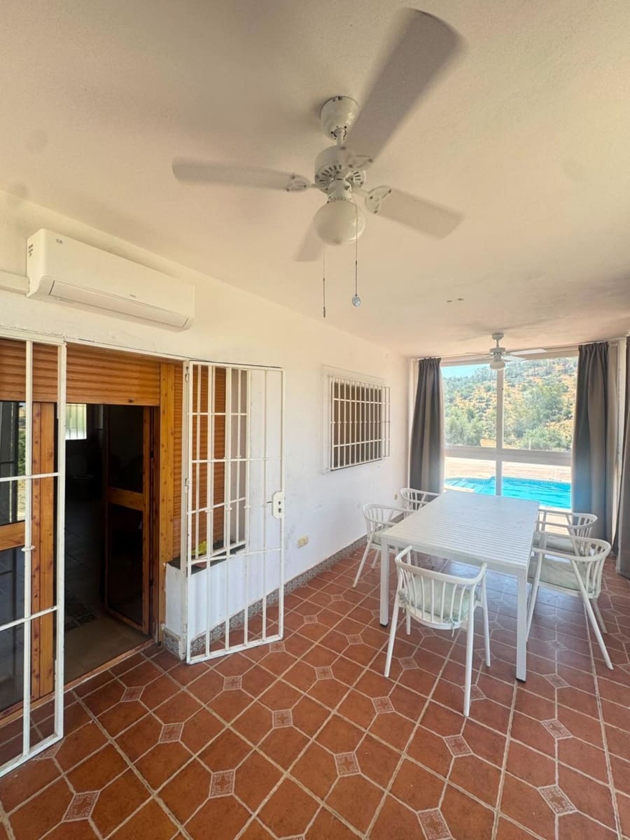 3 bedroom Finca/Country House for sale in Coin with pool garage - € 339,000 (Ref: 9976136)
