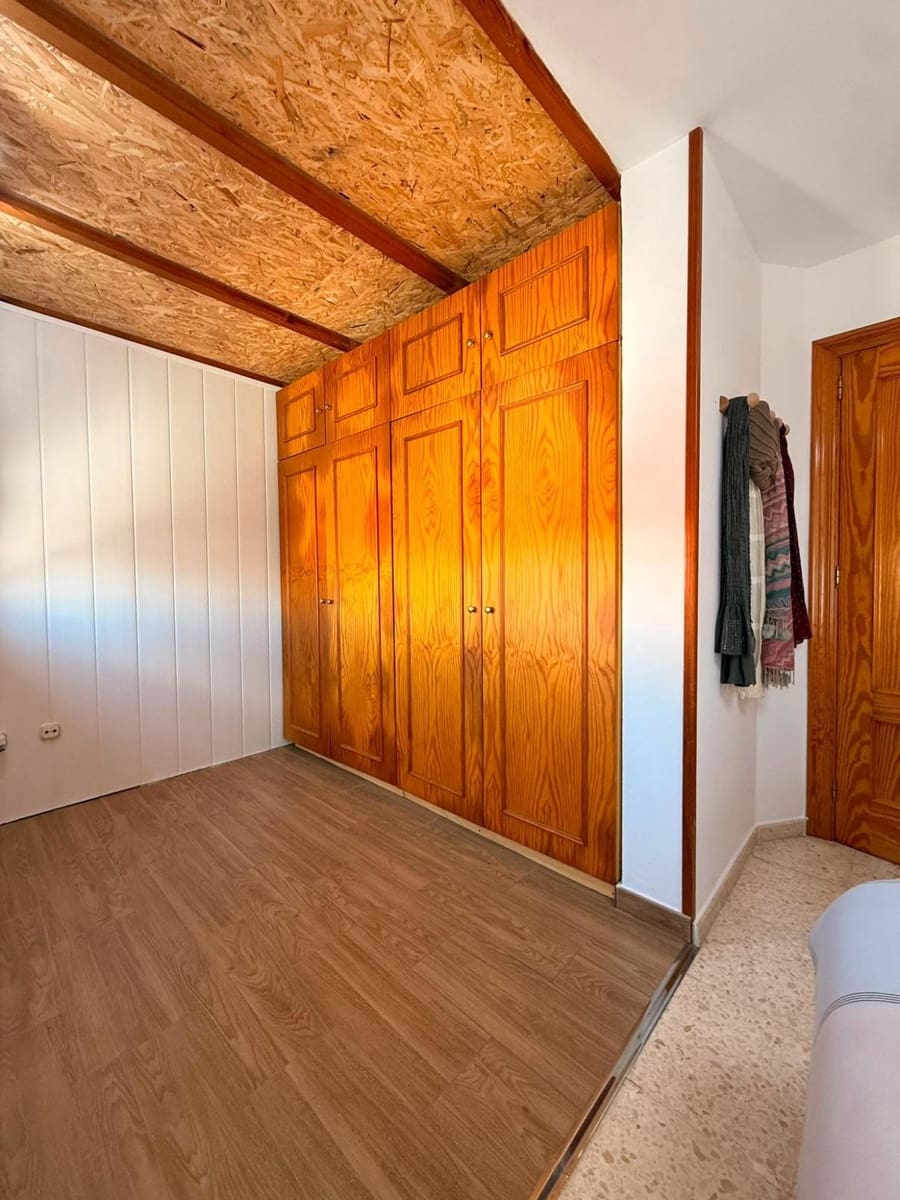 3 soveværelse Byhus til salg i Coin - € 315.000 (Ref: 9976137)