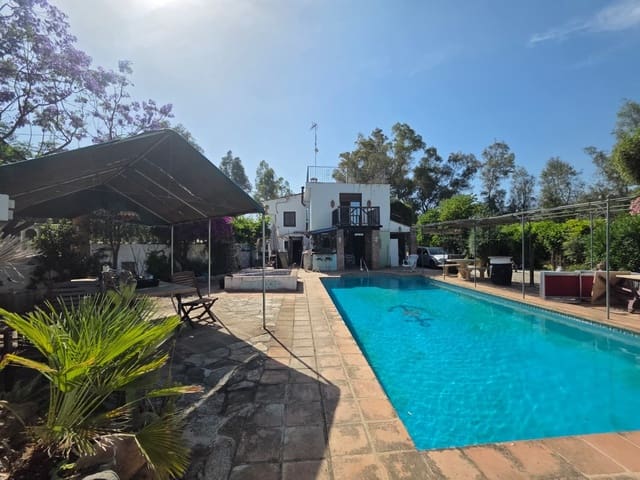4 Zimmer Finca/Landgut zu verkaufen in Guaro mit Pool Garage - 270.000 € (Ref: 9976138)