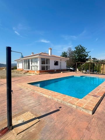 3 chambre Finca/Maison de Campagne à vendre à Gibralgalia, Cártama avec piscine garage - 339 000 € (Ref: 9981339)