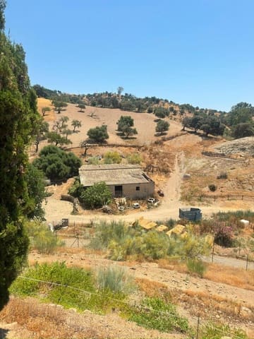 3 chambre Finca/Maison de Campagne à vendre à Gibralgalia, Cártama avec piscine garage - 339 000 € (Ref: 9981339)