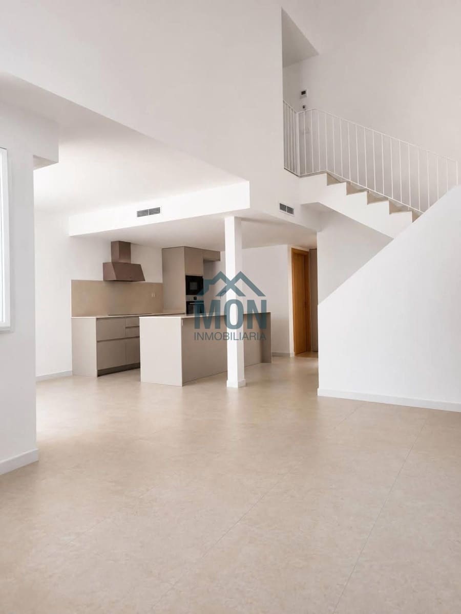 3 soveværelse Byhus til salg i Denia med swimmingpool garage - € 641.000 (Ref: 10078754)