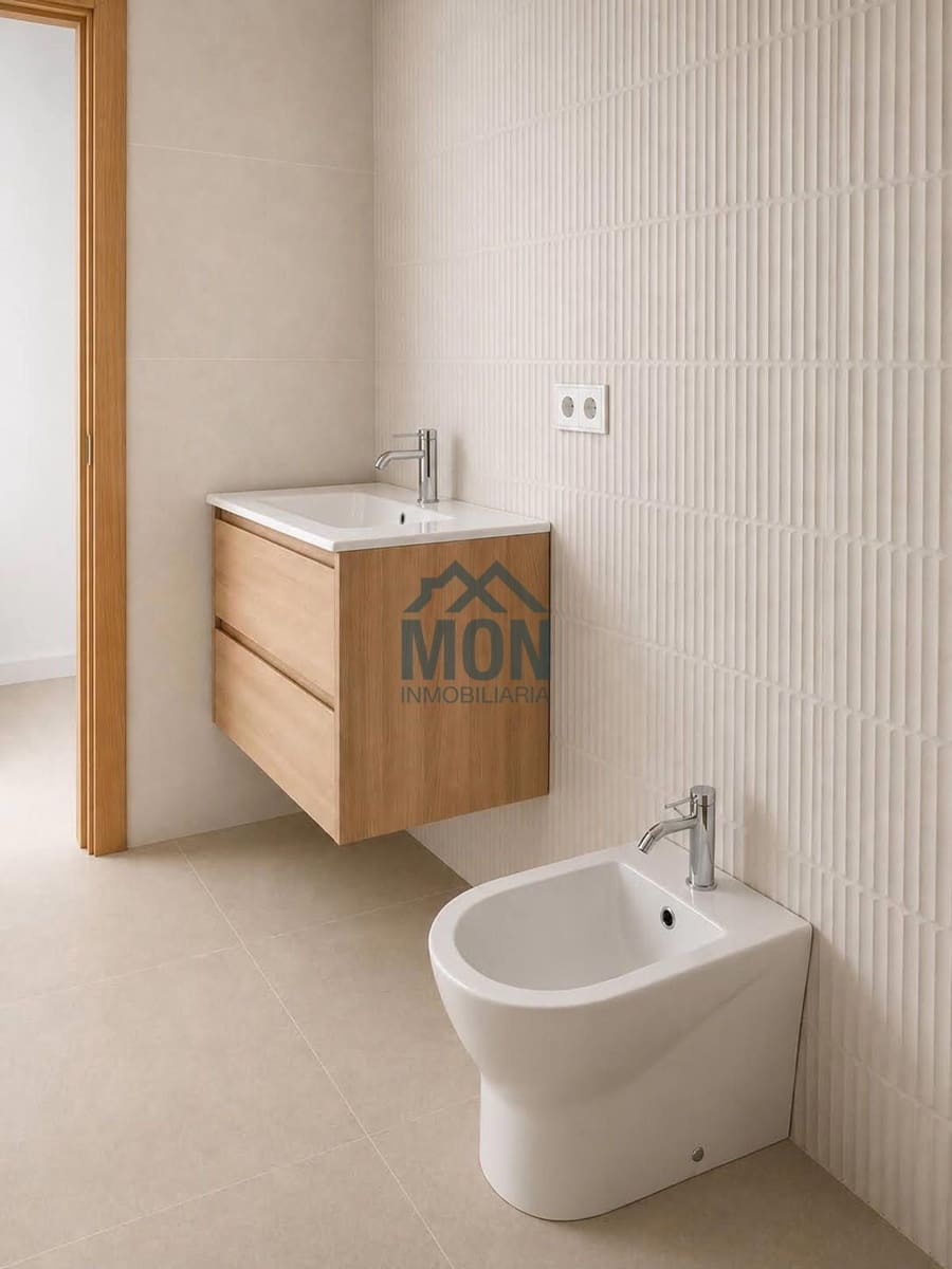 3 soveværelse Byhus til salg i Denia med swimmingpool garage - € 641.000 (Ref: 10078754)