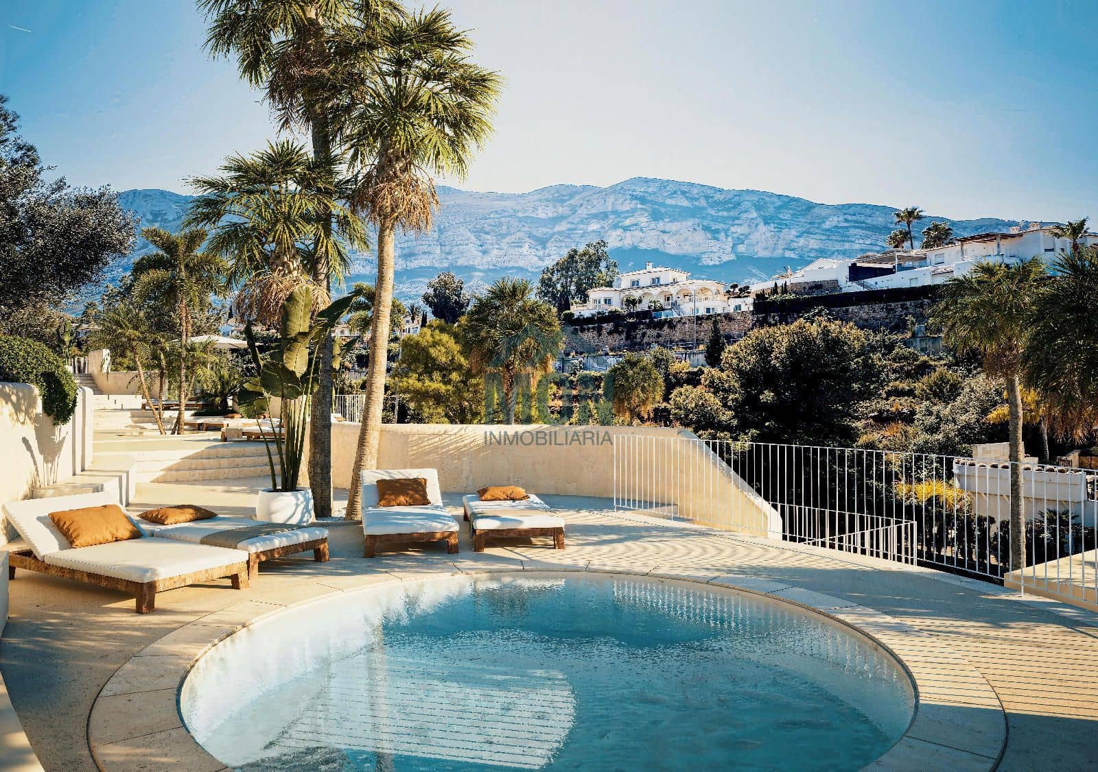 3 soveværelse Byhus til salg i Denia med swimmingpool garage - € 635.000 (Ref: 10078756)