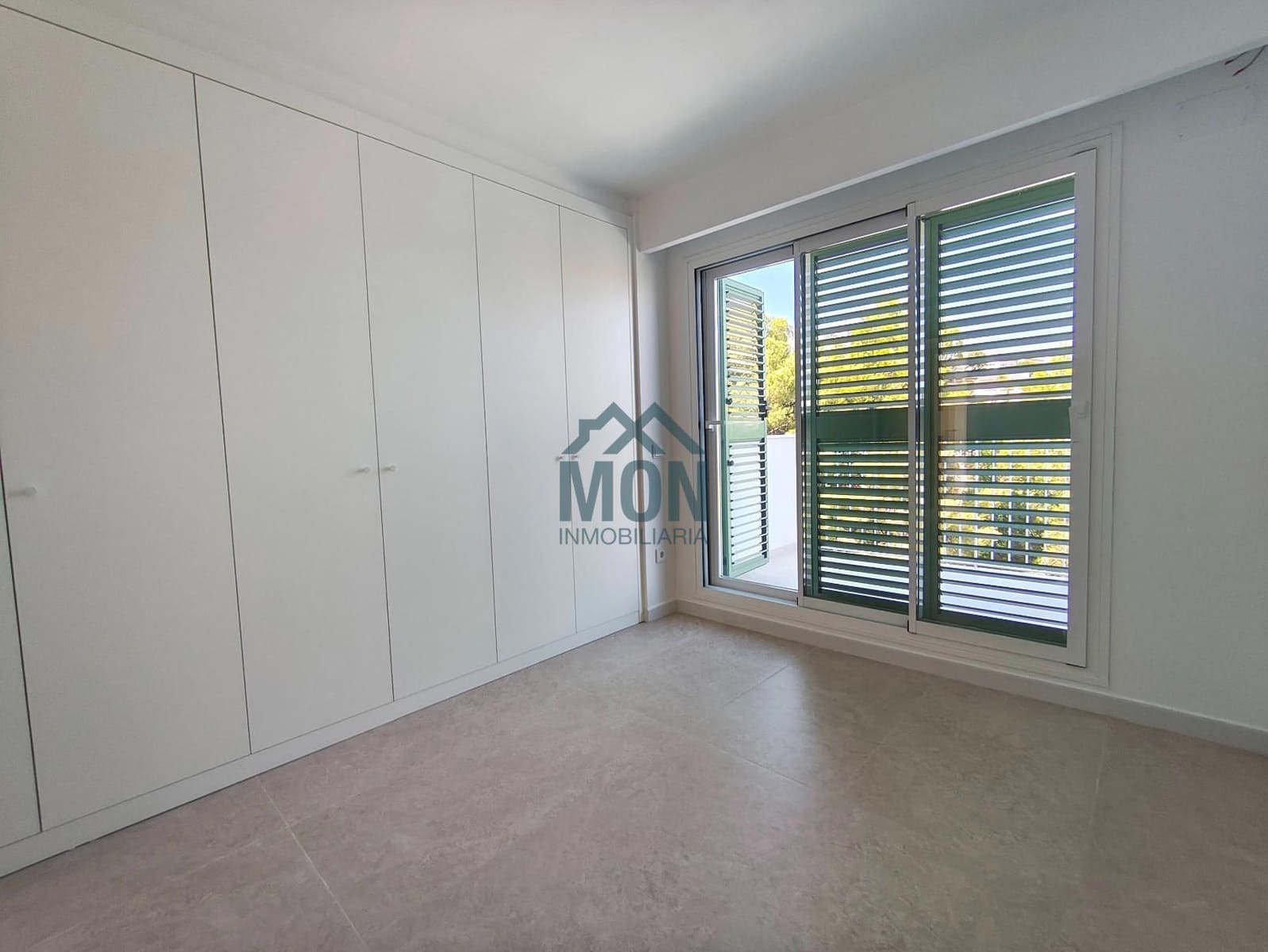 3 soveværelse Byhus til salg i Denia med swimmingpool garage - € 635.000 (Ref: 10078756)