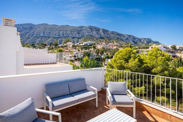 3 quarto Casa em Banda para venda em El Montgó, Dénia com piscina garagem - 635 000 € (Ref: 10078756)