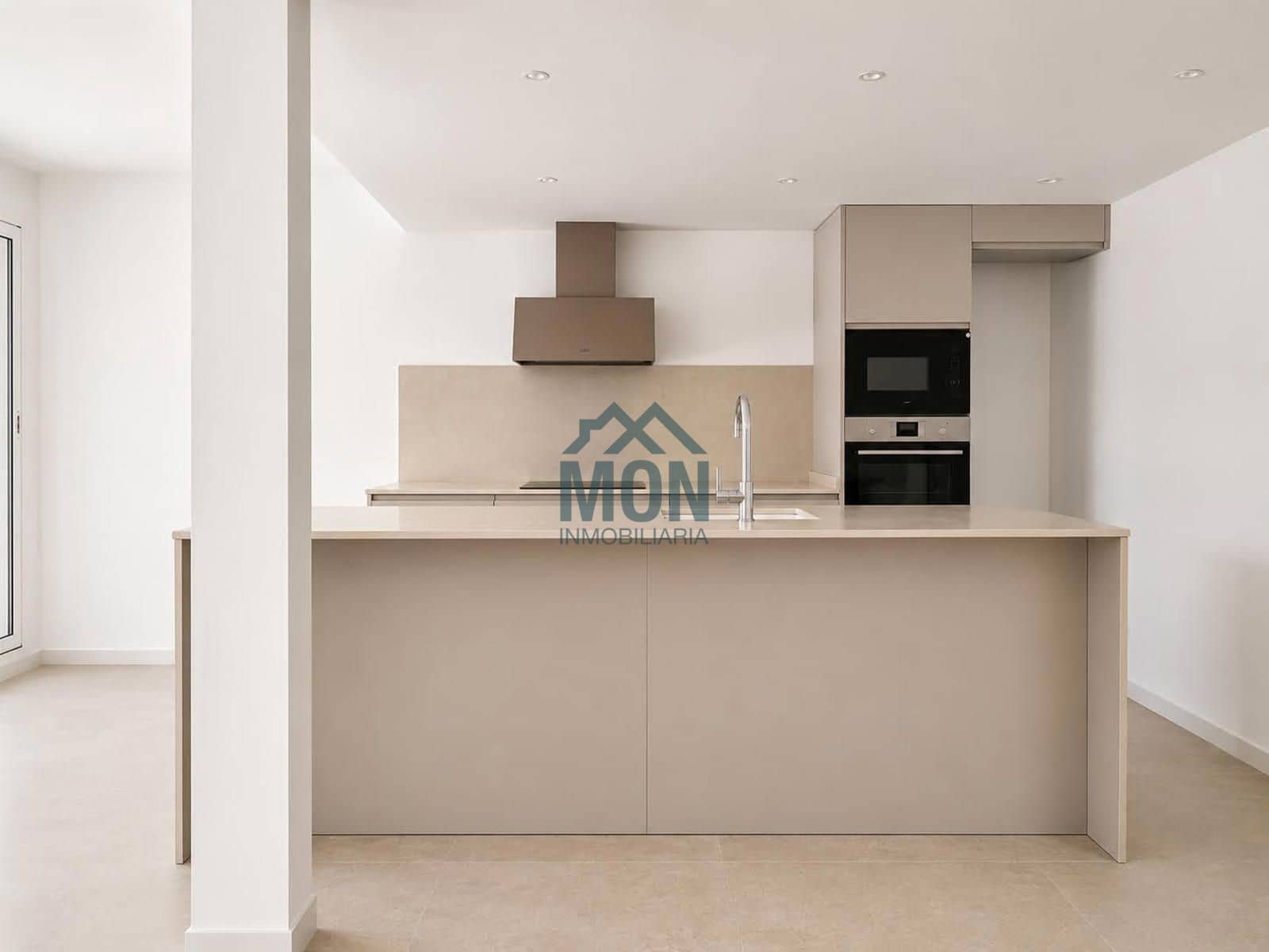 3 soveværelse Byhus til salg i Denia med swimmingpool garage - € 625.000 (Ref: 10078757)