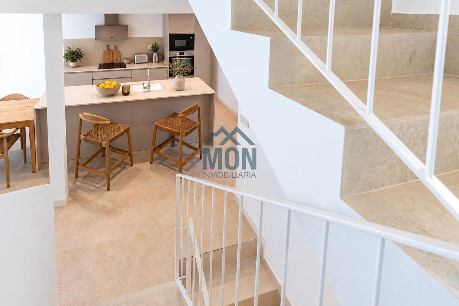 3 bedroom Townhouse for sale in Denia with pool garage - € 530,000 (Ref: 10078758)