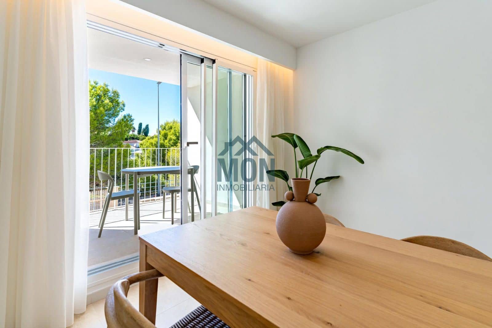 3 bedroom Townhouse for sale in Denia with pool garage - € 530,000 (Ref: 10078758)