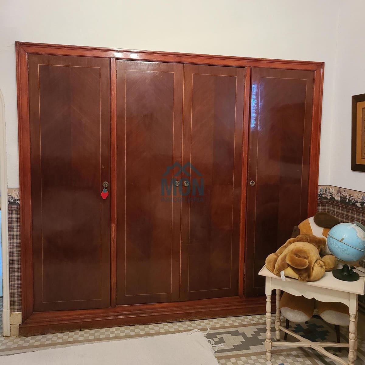 Chalet de 8 habitaciones en Rocafort en venta con garaje - 1.200.000 € (Ref: 10078764)