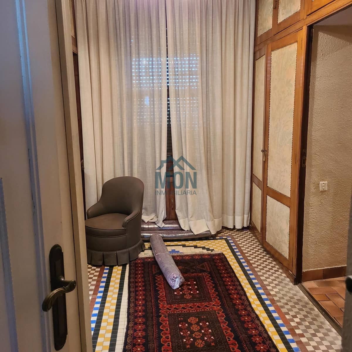 Chalet de 8 habitaciones en Rocafort en venta con garaje - 1.200.000 € (Ref: 10078764)